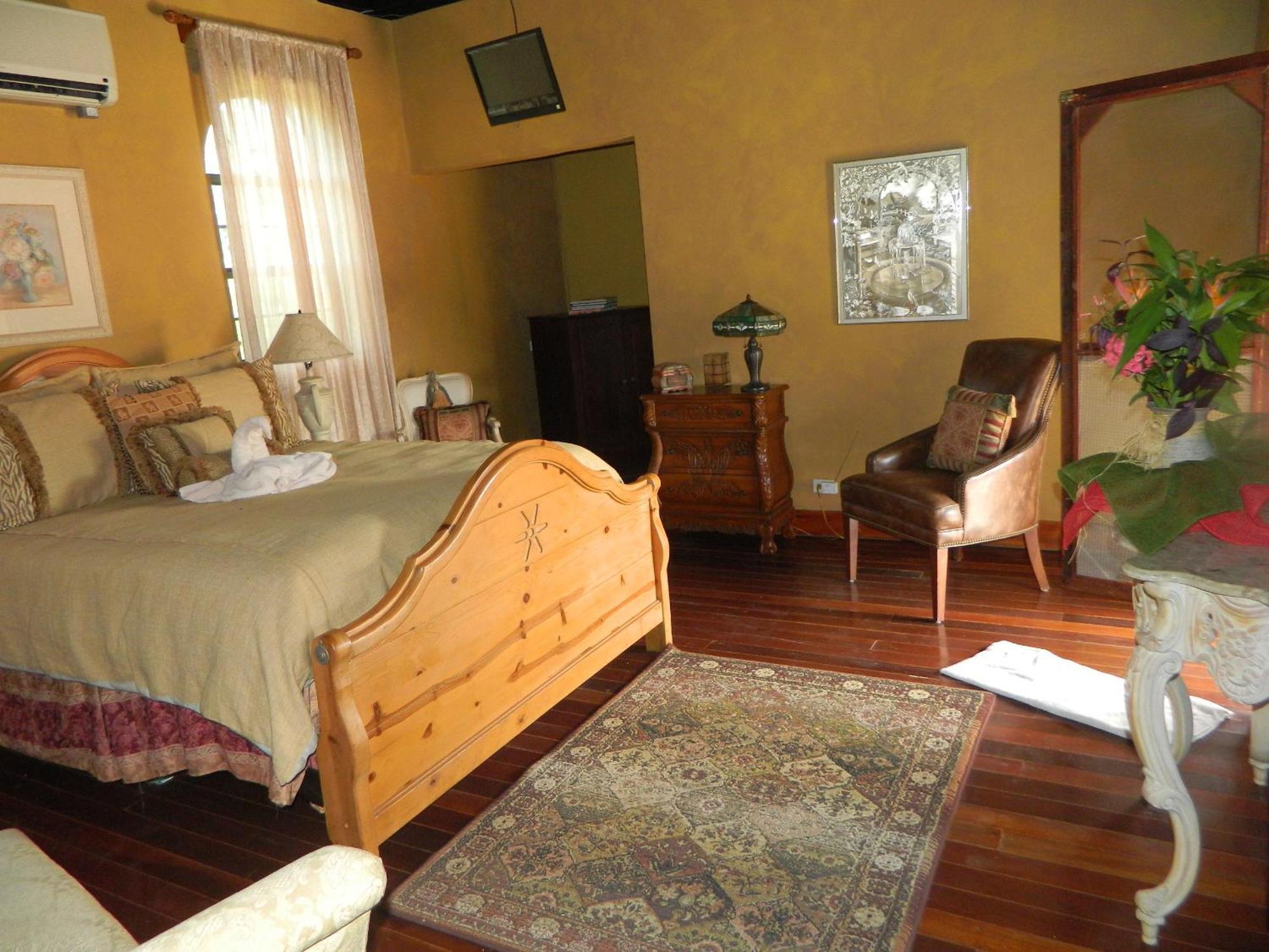Becks Bed & Breakfast Crooked Tree Room photo