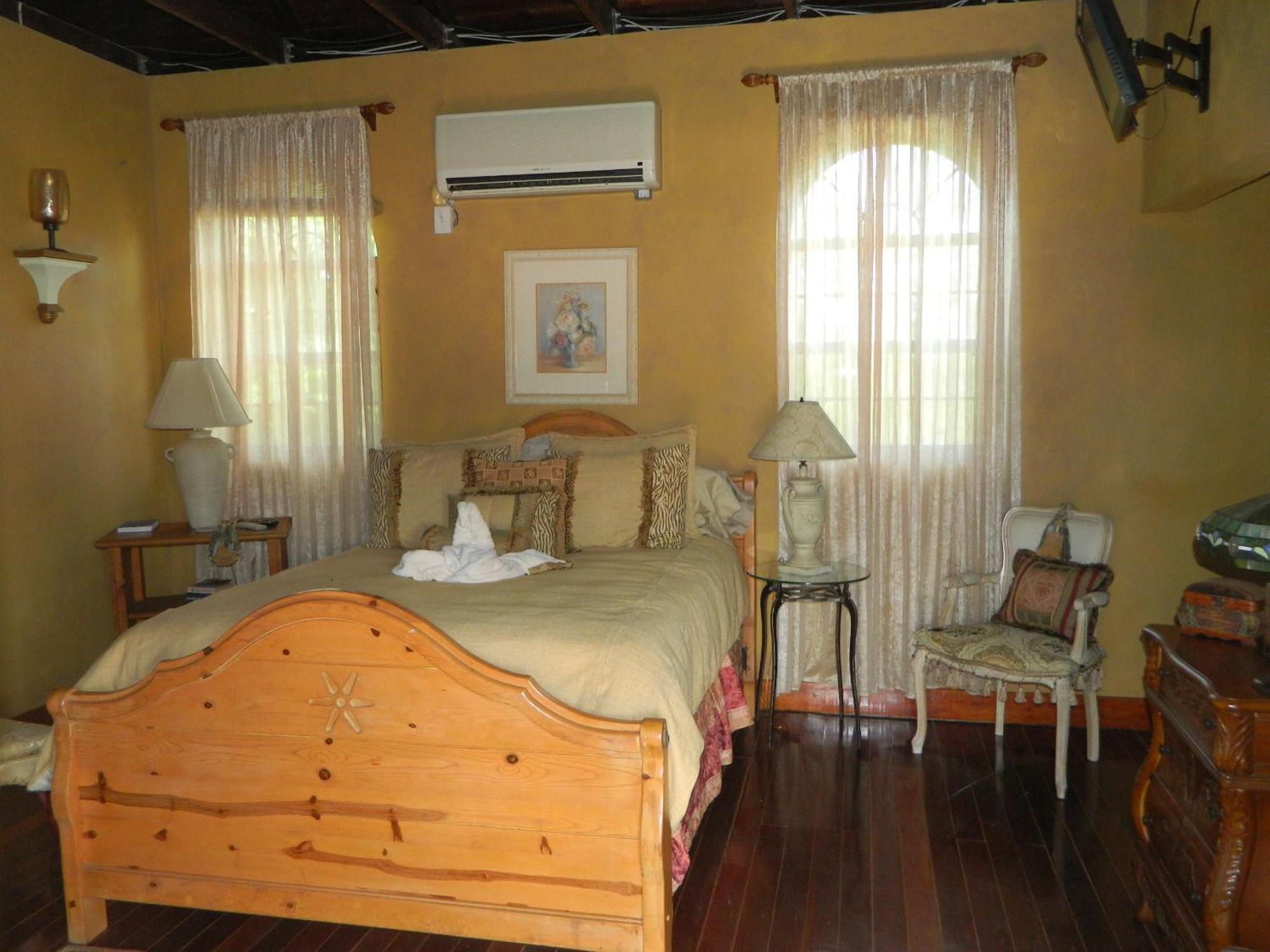 Becks Bed & Breakfast Crooked Tree Room photo