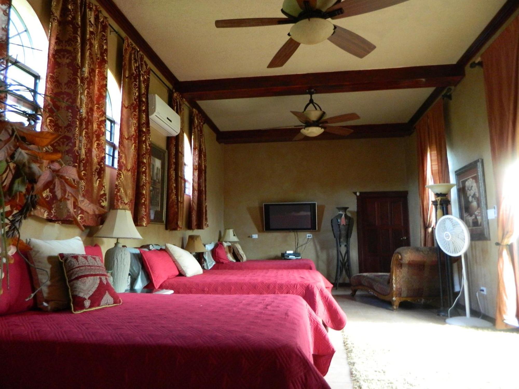 Becks Bed & Breakfast Crooked Tree Room photo